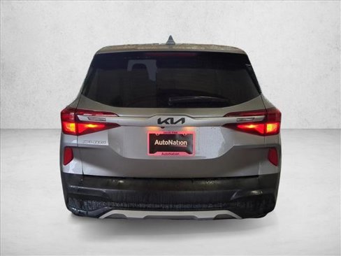 Used 2022 Kia Seltos LX image 7