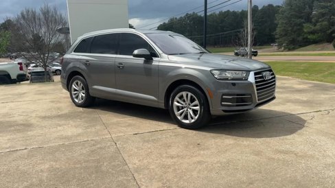 Used 2017 Audi Q7 3.0T Premium Plus w/ Premium Plus Package image 8