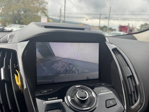 Used 2014 Ford Escape Titanium image 22