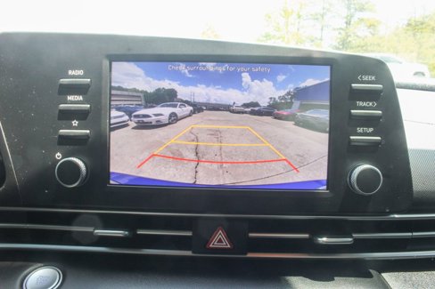 Used 2023 Hyundai Elantra Blue image 11
