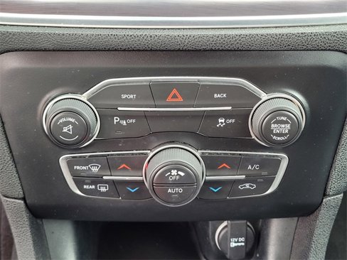 Used 2016 Dodge Charger R/T w/ Plus Group image 25