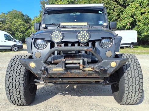 Used 2016 Jeep Wrangler Unlimited Sport image 2