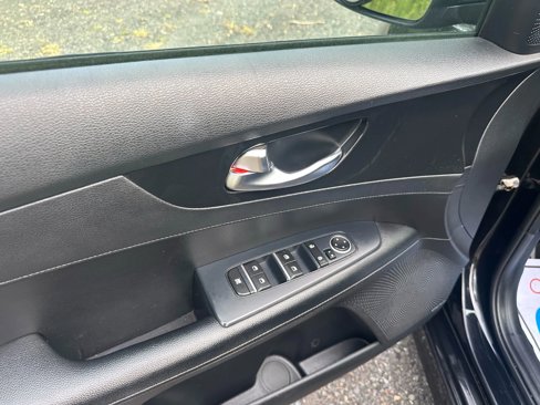 Used 2020 Kia Forte GT-Line w/ GT-Line Premium Package image 35