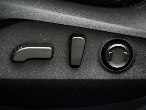 Used 2023 Subaru Outback Premium image 21