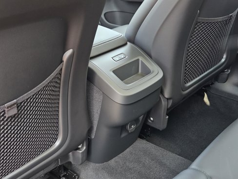 New 2025 Volvo XC60 B5 Core w/ Protection Package Premier image 26