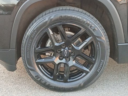 Used 2020 Chevrolet Traverse LS image 33
