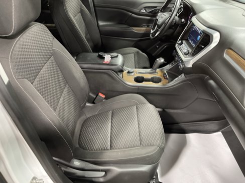 Used 2019 GMC Acadia SLE w/ Driver Alert Package I image 15