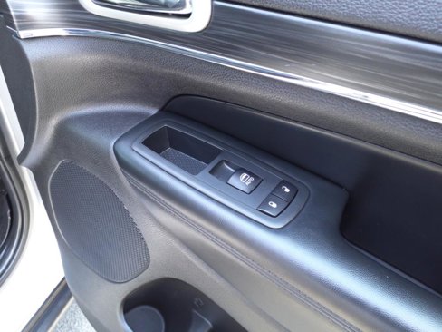 Used 2020 Jeep Grand Cherokee Limited w/ Premium Lighting Group image 10