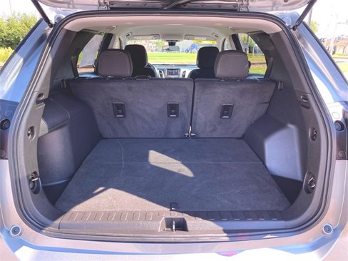 Used 2023 Chevrolet Equinox LS w/ LS Convenience Package image 24