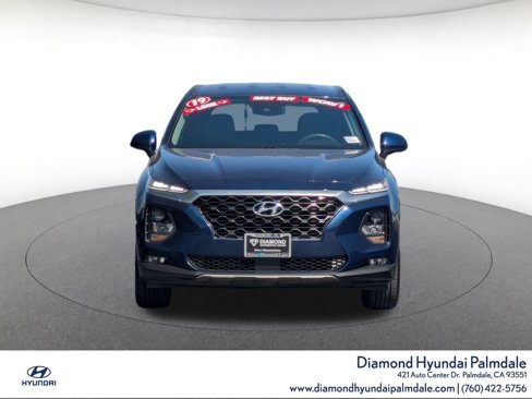 Used 2019 Hyundai Santa Fe SEL image 2