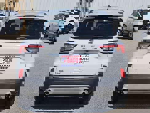 Used 2021 Ford Escape S image 5