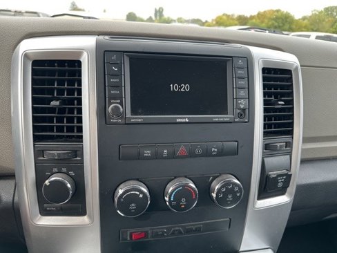 Used 2012 RAM 1500 Big Horn w/ Luxury Group image 13