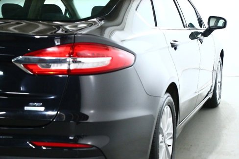 Used 2020 Ford Fusion SE image 45