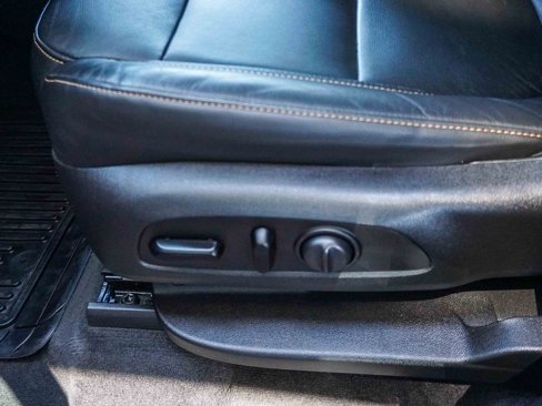 Used 2020 Chevrolet Traverse LT w/ Driver Confidence II Package image 20