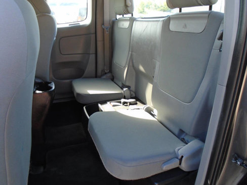 Used 2012 Toyota Tacoma PreRunner image 8