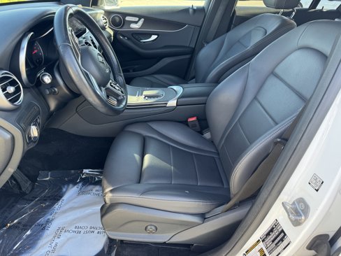 Used 2020 Mercedes-Benz GLC 300 image 18