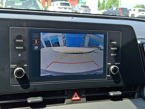 Used 2023 Kia Sportage LX image 17