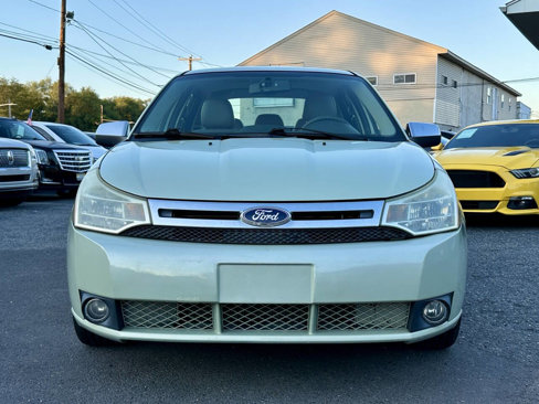 Used 2011 Ford Focus SEL w/ 301A Rapid Spec Order Code image 2