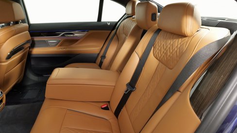 Used 2020 BMW 740i xDrive w/ Interior Design Package image 40