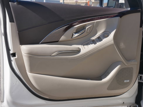 Used 2014 Buick LaCrosse Leather w/ Driver Confidence Package image 31