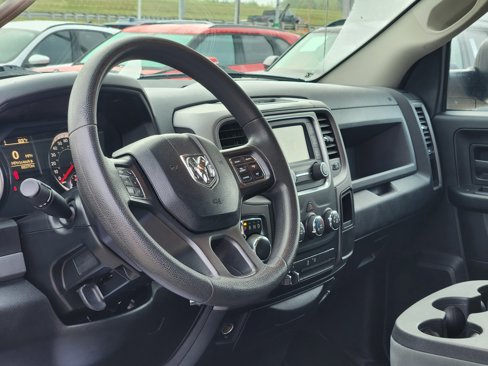 Used 2018 RAM 1500 Express w/ Black Ram 1500 Express Group image 25