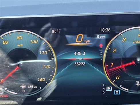 Certified 2020 Mercedes-Benz GLB 250 4MATIC w/ Premium Package image 19