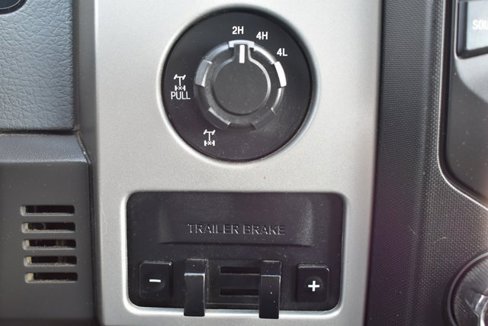 Used 2013 Ford F150 XLT w/ XTR Pkg image 17