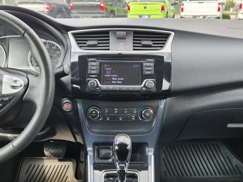 Used 2017 Nissan Sentra SR w/ Protection Package image 18