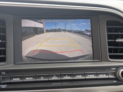 Used 2019 Hyundai Elantra SEL image 13