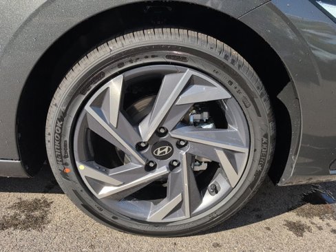 New 2025 Hyundai Elantra Sport image 27