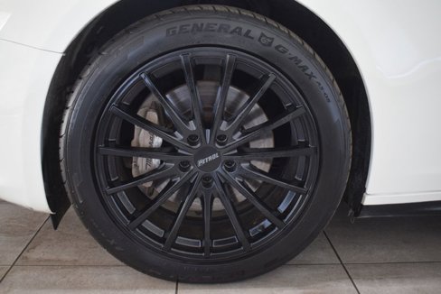 Used 2014 Maserati Ghibli image 30