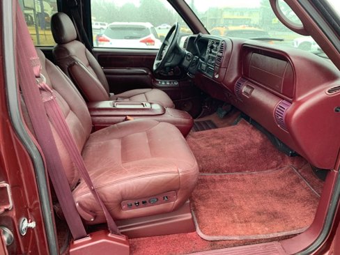 Used 1998 GMC Yukon 4WD 4-Door w/ Marketing Opt Pkg 5 image 17