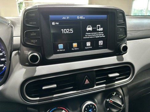 Used 2019 Hyundai Kona SE image 12