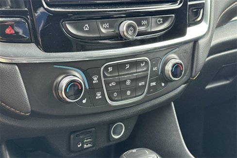 Used 2020 Chevrolet Traverse RS image 23