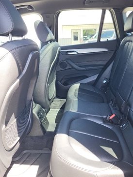 Used 2022 BMW X1 xDrive28i image 9