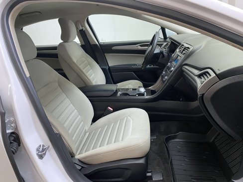 Used 2018 Ford Fusion S image 13