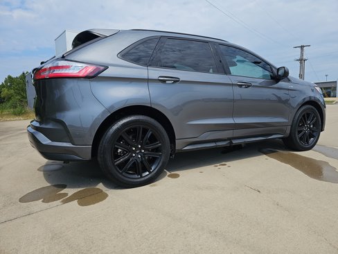 Used 2022 Ford Edge ST-Line image 3
