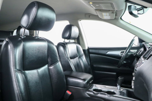 Used 2018 Nissan Pathfinder SL w/ Cargo Package image 27