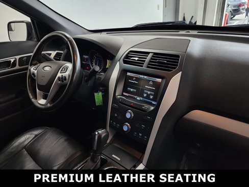 Used 2014 Ford Explorer XLT w/ Equipment Group 202A image 4