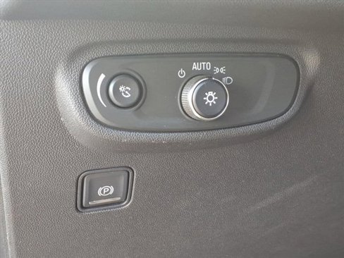 Used 2020 GMC Terrain SLE w/ Driver Convenience Package image 20