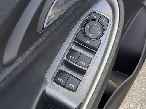 Used 2023 Chevrolet Malibu LT image 17