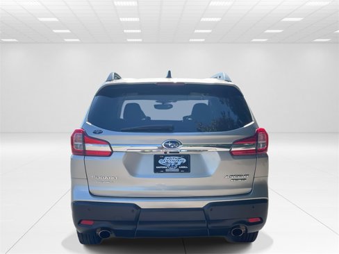 Used 2019 Subaru Ascent Limited image 5