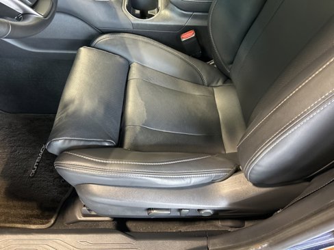 Used 2020 Subaru Outback Limited image 16