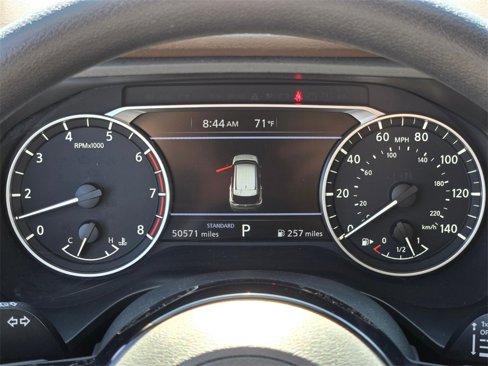 Used 2023 Nissan Rogue SV image 24