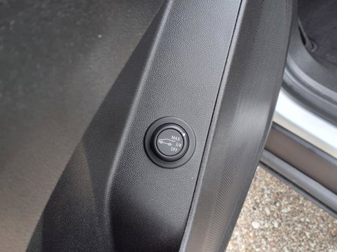 Used 2022 Chevrolet Equinox LT image 6