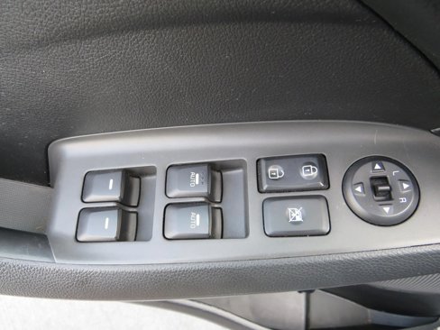 Used 2017 Kia Forte LX image 31