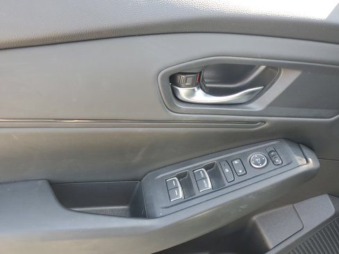 Used 2023 Honda Accord EX image 21