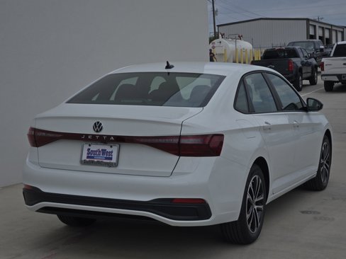 New 2025 Volkswagen Jetta Sport image 4