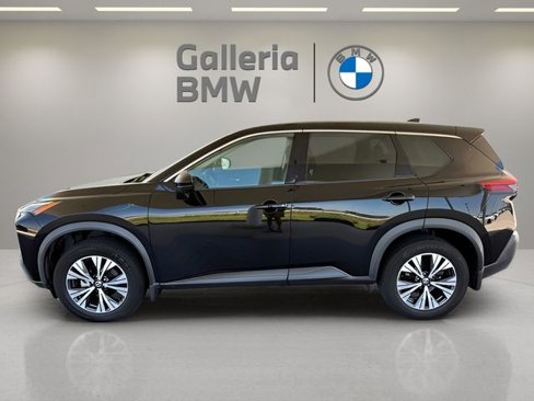 Used 2021 Nissan Rogue SV image 13