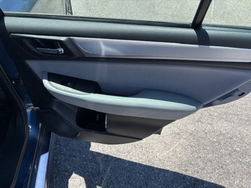 Used 2019 Subaru Legacy 2.5i Premium image 15